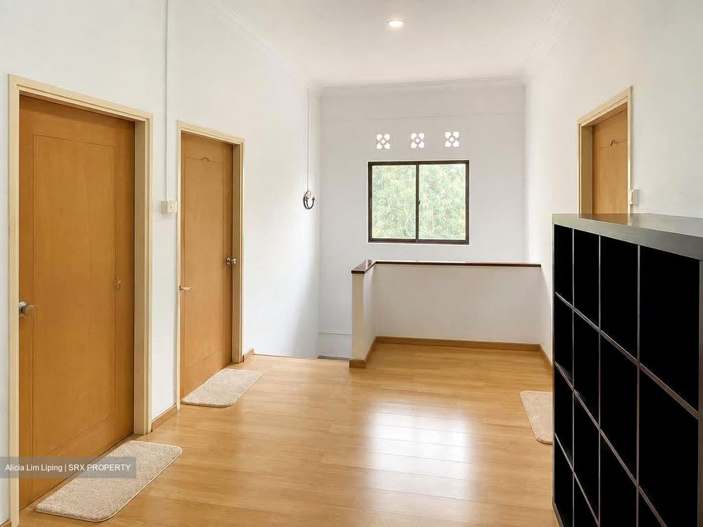 Fowlie Road (D15), Terrace #636892201